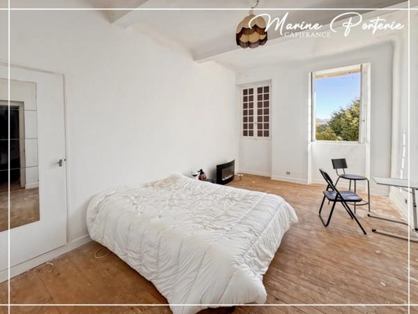 Bâtisse de caractère à colombages – 420 m² – terrain 1 350 m² – cœur de bastide MASSEUBE