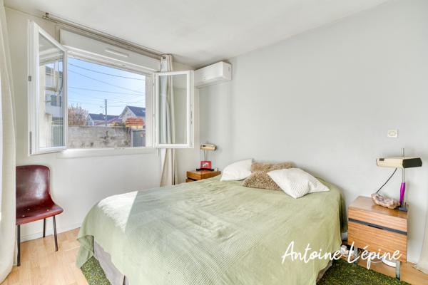 Maison
         6 pièces
        - 152 m² Exclusivité 315 000 € *