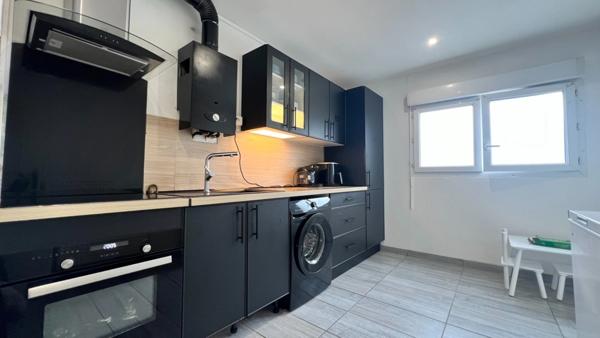 Dpt Finistère (29), à vendre QUIMPER appartement T3 de 70 m² habitable - Balcons