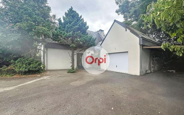 Maison à louer    5 pièces • 150 m2 Questembert