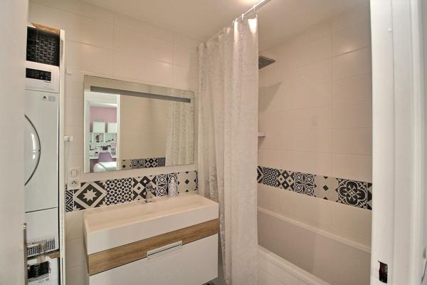 Appartement 4 pièces d'exception à vendre au coeur du vieux Massy  avec loggia, parkings et cave