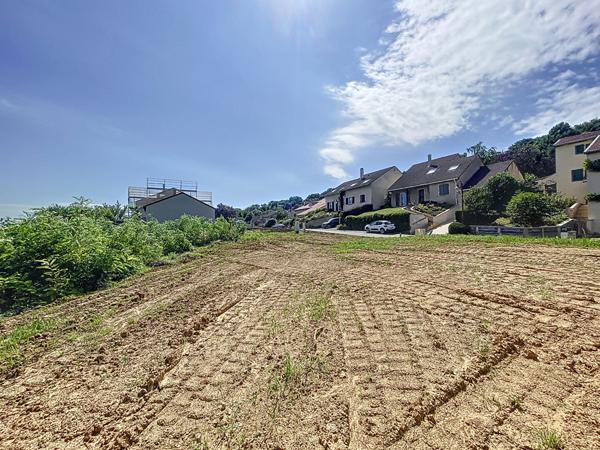 Terrain Norroy Le Veneur 1127 m2 - viabilisé - libre de constructeur