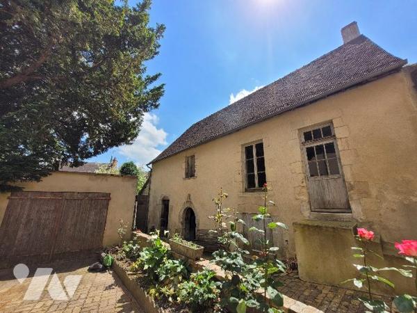 Propriété du XVIe siècle avec dépendances