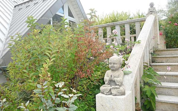 Maison à vendre    5 pièces •  Chézery-Forens