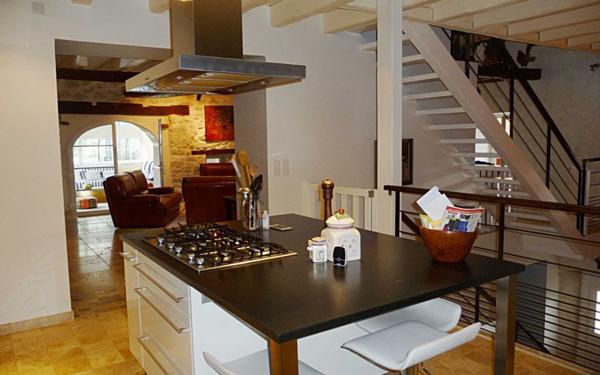 Maison à vendre    5 pièces •  Chézery-Forens