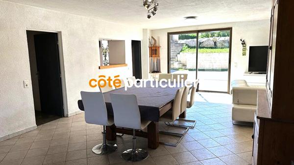 Vente Maison200 m² - 7 Pièces - BIARNE (39290)