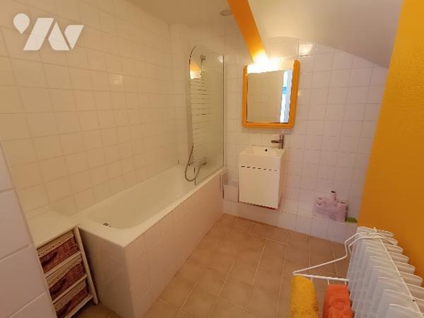 VILLERS SUR MER - Proche plage et centre ville, appartement de type F3 avec garage