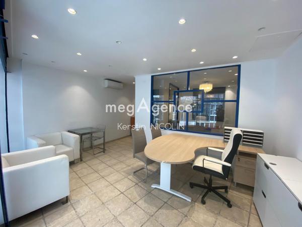 Local Commercial à BRIGNOLES, 83170 - 4 pièces 85m²