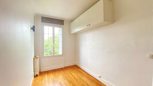 COURBEVOIE - 7 min gare SNCF Bécon - 3 pièces - 55 m²