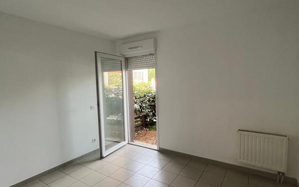 Appartement à louer    2 pièces • 38,45 m2    Niort