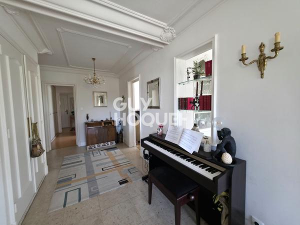 Appartement à vendre de 6 pièces de 144 m²