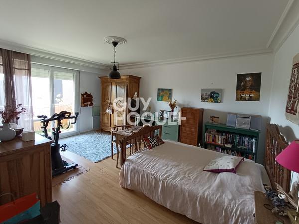 Appartement à vendre de 6 pièces de 144 m²