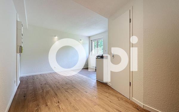 Appartement à louer    1 pièce • 19,06 m2 Viuz-en-Sallaz