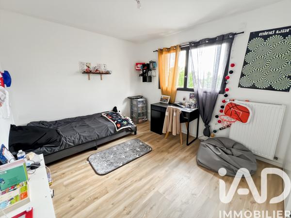 Maison à vendre 7 pièces 167 m² Saint-Aubin-d'Aubigné