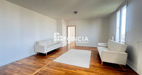 Location Appartement meublé 2 pièces 55 m² - Villeneuve-saint-georges 94190