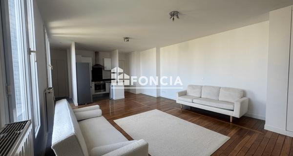 Location Appartement meublé 2 pièces 55 m² - Villeneuve-saint-georges 94190