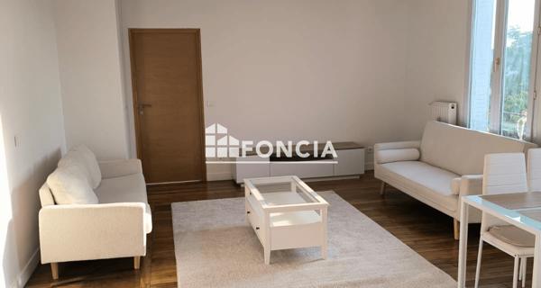 Location Appartement meublé 2 pièces 55 m² - Villeneuve-saint-georges 94190