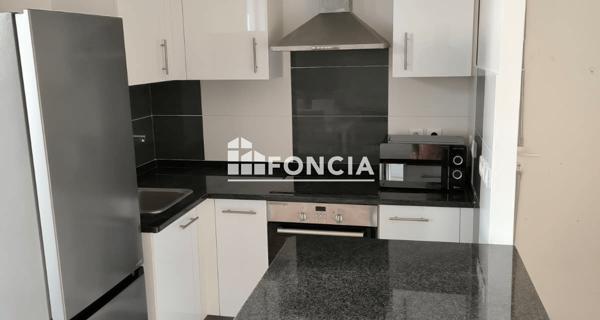 Location Appartement meublé 2 pièces 55 m² - Villeneuve-saint-georges 94190