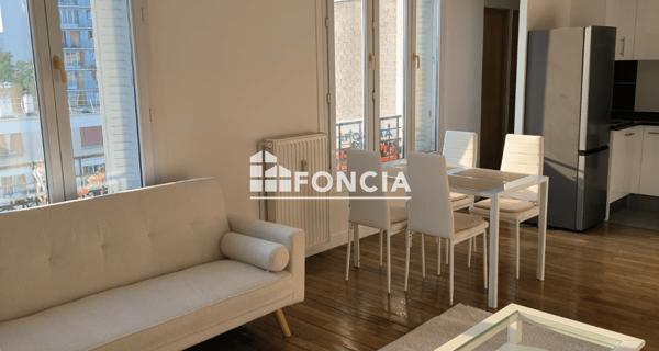 Location Appartement meublé 2 pièces 55 m² - Villeneuve-saint-georges 94190