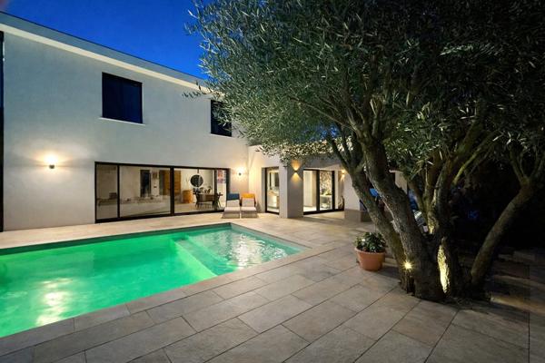 Chateau gombert (13013) MAISON CONTEMPORAINE DE 2021 - GARANTIE DECENNALE - PISCINE - PRESTATIONS RAFFINEES