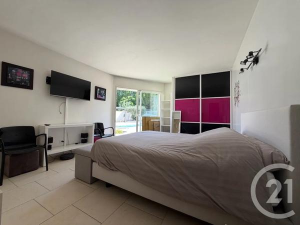 Maison à vendre  5 pièces - 143,22 m 2   LUNEL  - 34