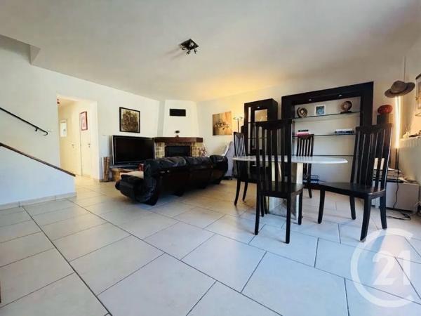 Maison à vendre  5 pièces - 143,22 m 2   LUNEL  - 34