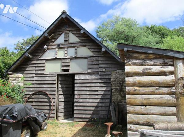 Maison de caractère en pierre : PLOURAY