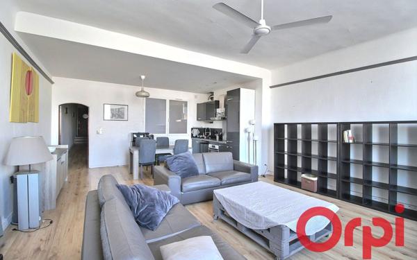 Appartement à vendre    3 pièces •  Marseille 7