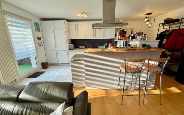 Appartement à vendre    4 pièces • 84 m2 Strasbourg