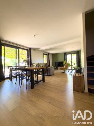 Maison à vendre 5 pièces 145 m² Clairvaux-d'Aveyron