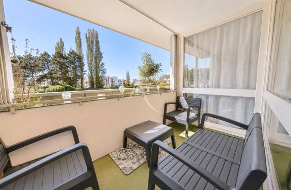 Appartement Roissy En Brie 4 pièce(s) 84.4 m2