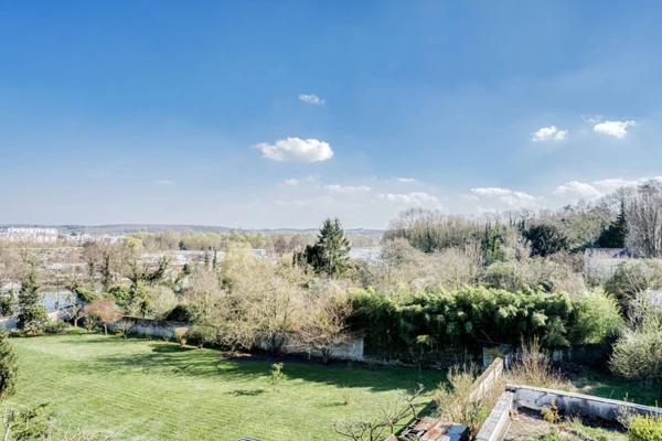 Maison de Maître au cœur de Meaux + Dépendances