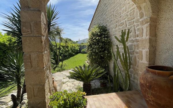 Maison à louer    4 pièces • 120 m2 Lattes