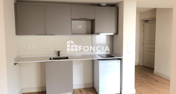 Location Appartement 2 pièces 42.7 m² - Albi 81000