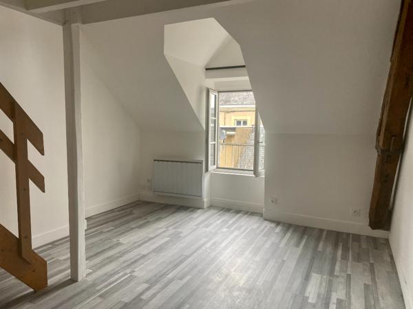 LOCATION : appartement de 2 pièces (22 m²) à CHATEAUDUN