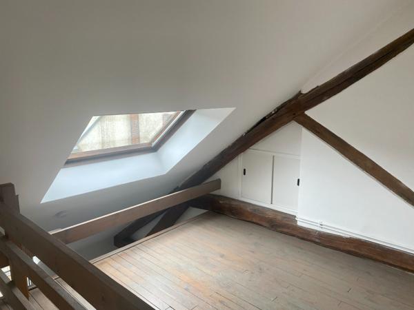 LOCATION : appartement de 2 pièces (22 m²) à CHATEAUDUN