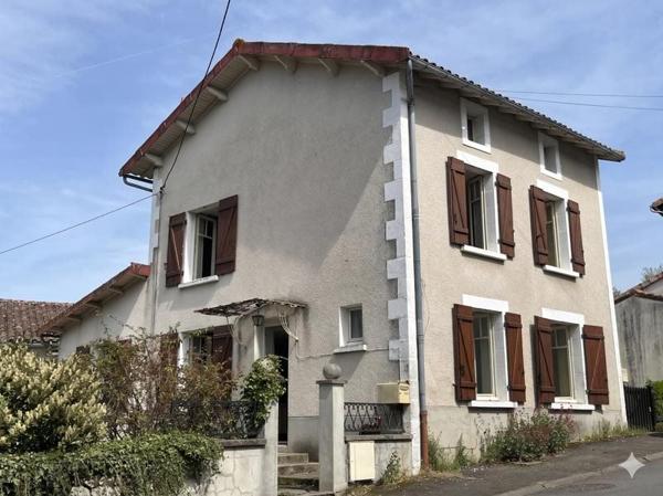 Maison à vendre |  Chabanais |  5 pièces | 83 m²