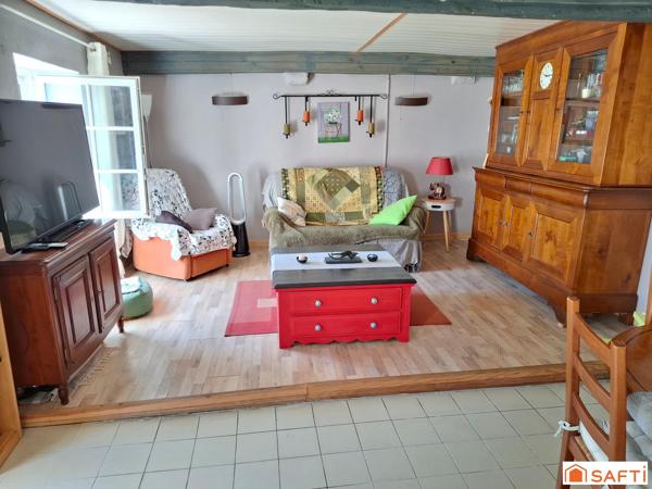 Maison 2 pièces 40m2 avec jardinet et dépendance