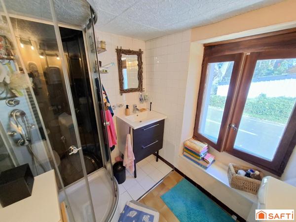Maison 2 pièces 40m2 avec jardinet et dépendance