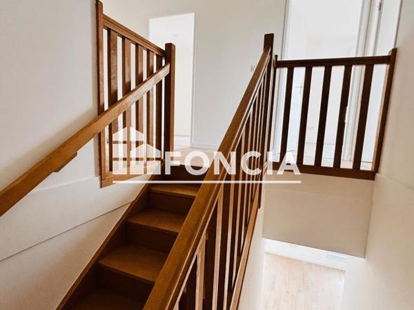 Location Appartement 4 pièces 99.96 m² - AVENUE DE BOLLAERT Lens 62300