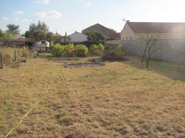 Ensemble immobilier avec deux gîtes saisonniers – La Barre-de-Monts, proche Noirmoutier,
