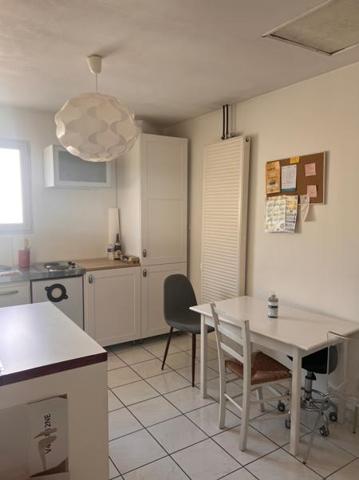 Maison à vendre |  Échillais |  7 pièces | 100 m²
