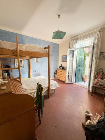 Nice (06300) NICE // RIQUIER/ APPARTEMENT 4P / 100m² / TERRASSE 75m² / 2 CAVES