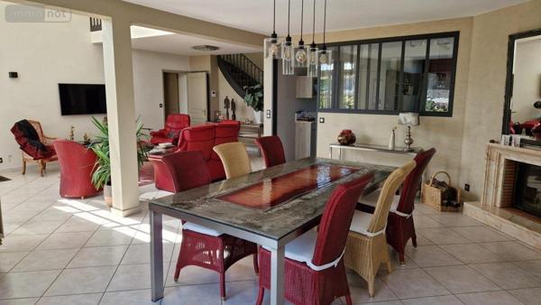 Maison à vendre à Saint-Malo en Ille-et-Vilaine (35400), ref : 35084-736   
Paramé