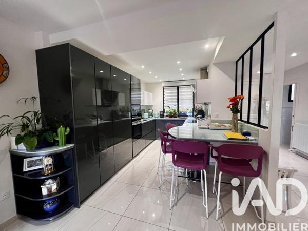 Maison à vendre 6 pièces 152 m² Compiègne