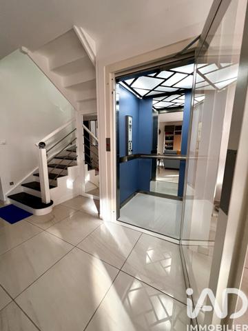 Maison à vendre 6 pièces 152 m² Compiègne