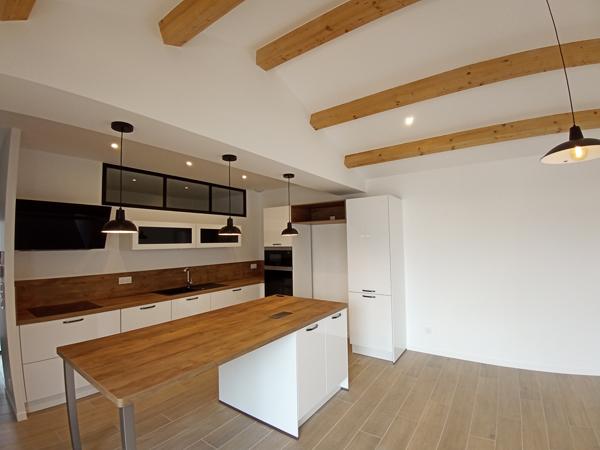 Le Thou (17290) Villa plain pied piscine