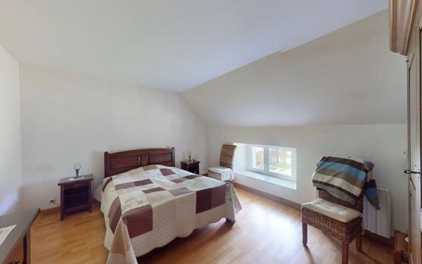 Maison à vendre    4 pièces •  Saint-Martin-de-Varreville