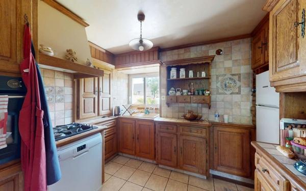 Maison à vendre    4 pièces •  Saint-Martin-de-Varreville