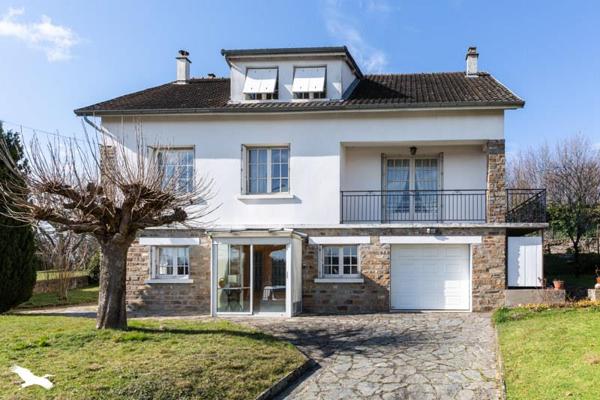 Maison à vendre |  Saint-Yrieix-la-Perche |  7 pièces | 173 m²